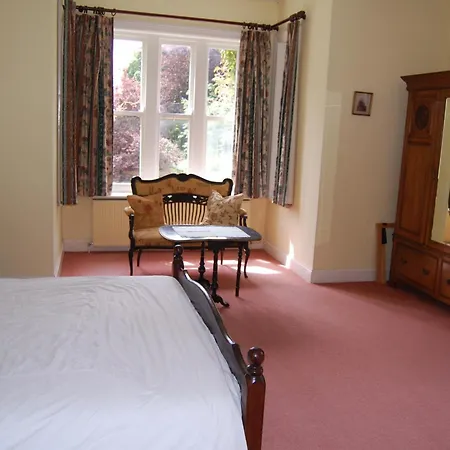 Bed & Breakfast Ardtarmon House
