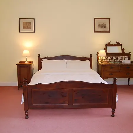 Bed & Breakfast Ardtarmon House 3*