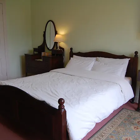 Bed & Breakfast Ardtarmon House