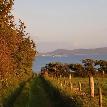 Ardtarmon House Bed & Breakfast 3*