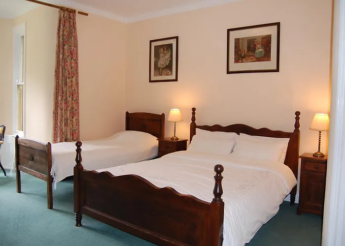 Ardtarmon House לינה וארוחת בוקר